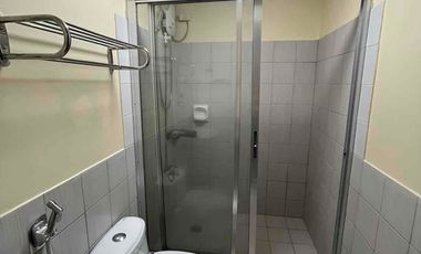 For Rent 3 BR Unit with Parking in Riverfront Residences Pasig