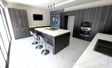 4 Car Garage House and Lot for sale in Filinvest Subdivision Batasan Hills near Commonwealth Quezon City