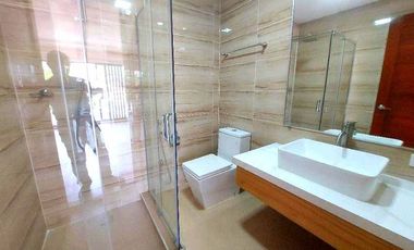 4 Car Garage House and Lot for sale in Filinvest Subdivision Batasan Hills near Commonwealth Quezon City