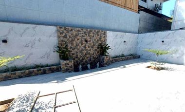 4 Car Garage House and Lot for sale in Filinvest Subdivision Batasan Hills near Commonwealth Quezon City