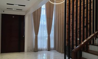 FOR SALE: Beautiful 4BR Modern Contemporary Home, Verdana Mamplasan!