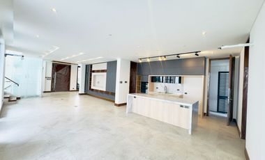 Ultra-Modern 6Bedrooms House and Lot w/ Swimming Pool for Sale in Filinvest 2 Qc
