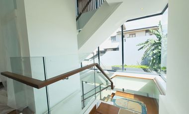 Ultra-Modern 6Bedrooms House and Lot w/ Swimming Pool for Sale in Filinvest 2 Qc