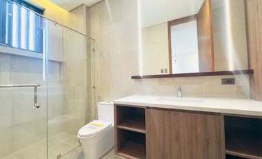 Ultra-Modern 6Bedrooms House and Lot w/ Swimming Pool for Sale in Filinvest 2 Qc