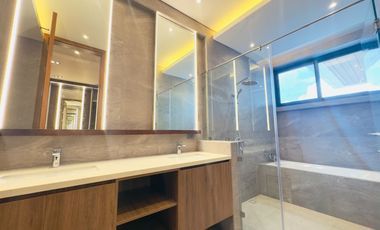 Ultra-Modern 6Bedrooms House and Lot w/ Swimming Pool for Sale in Filinvest 2 Qc