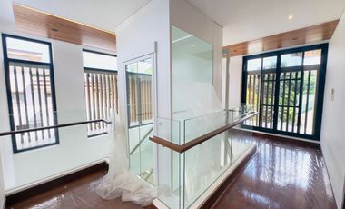 Ultra-Modern 6Bedrooms House and Lot w/ Swimming Pool for Sale in Filinvest 2 Qc