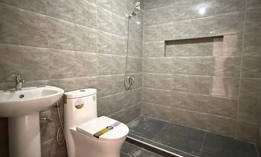 2 Storey Townhouse for sale in near Quirino Highway very near Mindanao Avenue