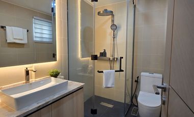 DP Payable up to 42 Months Townhouse for sale in Project 8 Quezon City EDSA Congressional