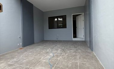 2 Garage Townhouse for sale in Quirino Highway near Mindanao Avenue Quezon City