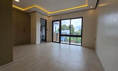 Elegant 2 Storey Townhouse for sale in East Fairview near Commonwealth Quezon City