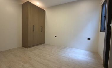 Elegant 2 Storey Townhouse for sale in East Fairview near Commonwealth Quezon City