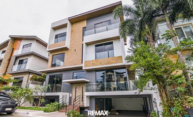 3 Storey House for Rent in Mckinley Hill Village, Taguig