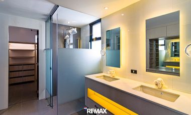 3 Storey House for Rent in Mckinley Hill Village, Taguig