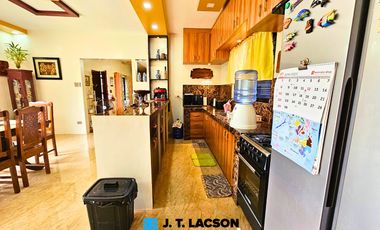 🏡 𝗙𝗢𝗥 𝗦𝗔𝗟𝗘: 𝗙𝘂𝗹𝗹𝘆 𝗙𝘂𝗿𝗻𝗶𝘀𝗵𝗲𝗱 𝟯𝗕𝗥 𝗛𝗼𝗺𝗲 𝗡𝗲𝗮𝗿 𝗩𝗮𝗹𝗲𝗻𝗰𝗶𝗮 𝗣𝗹𝗮𝘇𝗮 — 𝗣𝟭𝟯𝗠