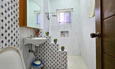 🏡 𝗙𝗢𝗥 𝗦𝗔𝗟𝗘: 𝗙𝘂𝗹𝗹𝘆 𝗙𝘂𝗿𝗻𝗶𝘀𝗵𝗲𝗱 𝟯𝗕𝗥 𝗛𝗼𝗺𝗲 𝗡𝗲𝗮𝗿 𝗩𝗮𝗹𝗲𝗻𝗰𝗶𝗮 𝗣𝗹𝗮𝘇𝗮 — 𝗣𝟭𝟯𝗠