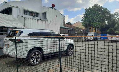 RUSH !!! Teachers Village lot