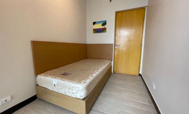 Fully Furnished 2 Bedroom Condo Unobstructed View Eastwood Parkview Quezon City