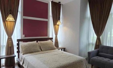 Premium 2-Bed Garden Condo w/Private Outdoor Area incl Carpark | Fully Furnished