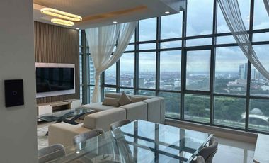 3BR Loft Unit w/ Parking FOR LEASE / RENT at Mayfair Tower UN Ave. Ermita Manila