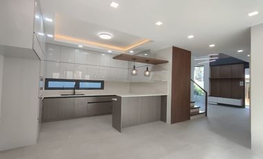 3-Storey Brand New House and Lot in BF Homes Parañaque City