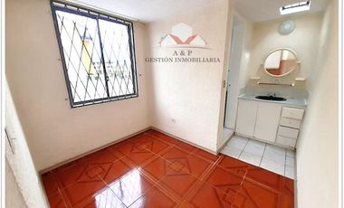 SE ARRIENDA CASA DE 4 DORMITORIOS SECTOR SANGOLQUI - VALLE DE LOS CHILLOS