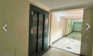 Vendo departamento 149m 3. Dormitorios Seis de Diciembre y Orellana Quito