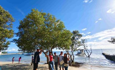 BEACHFRONT BeachLot for Sale in Calatagan Batangas , affordable na Installment pa