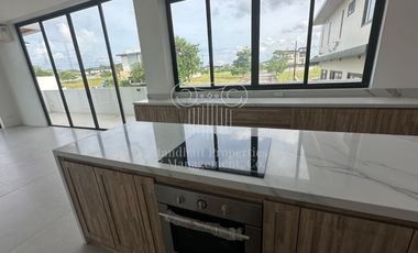 Brand New House For Sale in Alabang West Village