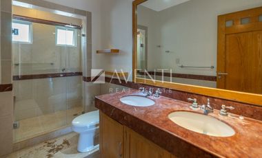 Casa en venta, Isla Dorada, Zona Hotelera