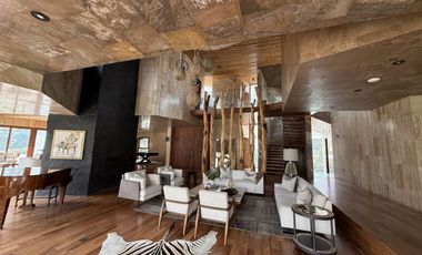 Vendo espectacular casa en condominio Cieneguilla