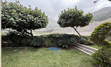 Vendo espectacular casa en condominio Cieneguilla