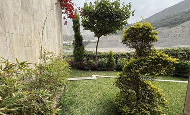 Vendo espectacular casa en condominio Cieneguilla