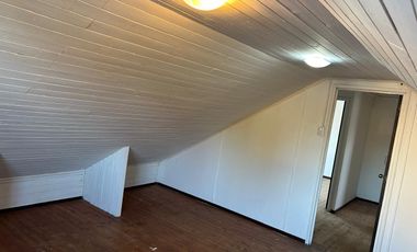 VENDE AMPLIA CASA VILLA SAN MARCOS 18 SUR  TALCA Valor $110.000.000