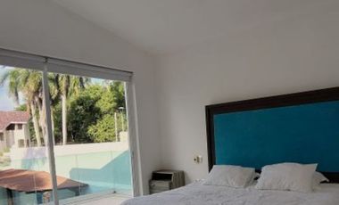C106 Venta casa nueva con alberca 4 recámaras  Ixtapa  Zona Campo de Golf