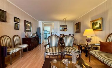 Se Vende Amplio Departamento 3 Dormitorios + 2 Estacionamientos. Providencia