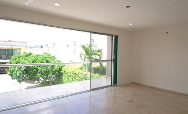 Venta de casa de 2 pisos con 4 recamaras en zona norte de Mérida dentro de la Ciudad