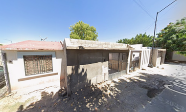 Casa en Cerrada Santa Paula Fracc. La Cortina, Torreón, Coahuila de Zaragoza, NO CRÉDITOS.