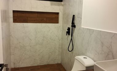 🔴En Venta🔴 🏠🏠Casa estilo minimalista, ubicada en Fraccionamiento “Los Frailes” cerca de hospitales y escuelas (Universidad del Futbol, La Salle, I