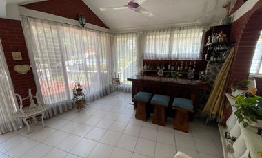 CASA DE UN SOLO NIVEL EN FRACCIONAMIENTO EL PARAJE, JIUTEPEC MORELOS.