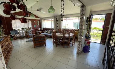 CASA DE UN SOLO NIVEL EN FRACCIONAMIENTO EL PARAJE, JIUTEPEC MORELOS.