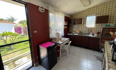 CASA DE UN SOLO NIVEL EN FRACCIONAMIENTO EL PARAJE, JIUTEPEC MORELOS.