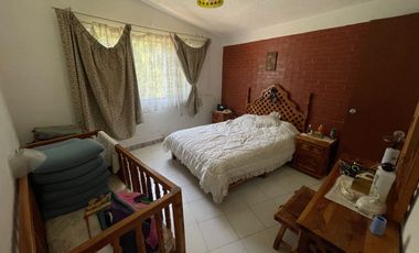 CASA DE UN SOLO NIVEL EN FRACCIONAMIENTO EL PARAJE, JIUTEPEC MORELOS.