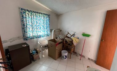 CASA DE UN SOLO NIVEL EN FRACCIONAMIENTO EL PARAJE, JIUTEPEC MORELOS.