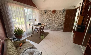 CASA DE UN SOLO NIVEL EN FRACCIONAMIENTO EL PARAJE, JIUTEPEC MORELOS.