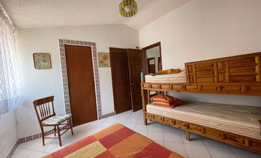 CASA DE UN SOLO NIVEL EN FRACCIONAMIENTO EL PARAJE, JIUTEPEC MORELOS.