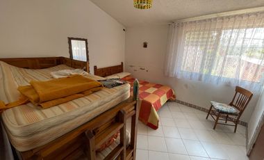 CASA DE UN SOLO NIVEL EN FRACCIONAMIENTO EL PARAJE, JIUTEPEC MORELOS.