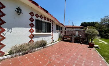 CASA DE UN SOLO NIVEL EN FRACCIONAMIENTO EL PARAJE, JIUTEPEC MORELOS.