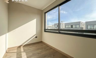 CASA EN CONDOMINIO DE 2 PISOS EN MARGA MARGA