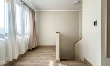 CASA EN CONDOMINIO DE 2 PISOS EN MARGA MARGA