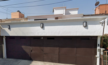 Venta de Casa Excelente oportunidad en calle Lutecia, Lomas Estrella 2da Secc, Iztapalapa, CDMX MAJA32AD